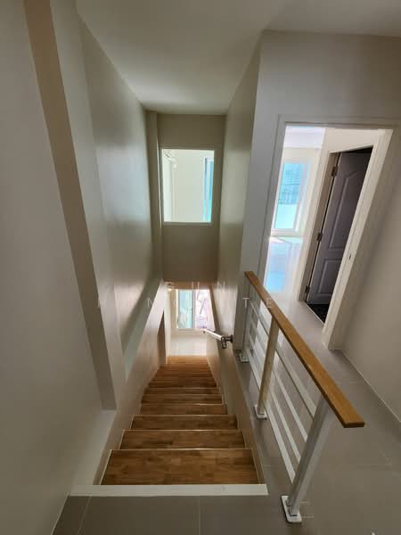 Baan Klang Muang S-Sense Rama 9-Ladprao, Bangkok, Soi Ladprao 84, Ladprao Road, Wang Thonglang, Wang Thonglang, Bangkok, 3 Bedrooms, 204 sqm, Townhouse For Rent, by Gun Henglite , 500195848 - DDproperty.com