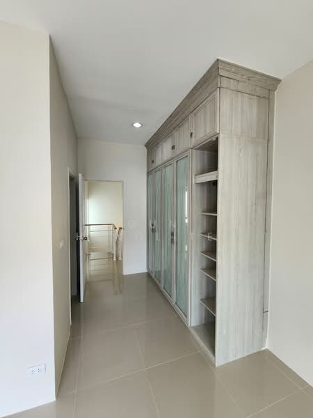 Baan Klang Muang S-Sense Rama 9-Ladprao, Bangkok, Soi Ladprao 84, Ladprao Road, Wang Thonglang, Wang Thonglang, Bangkok, 3 Bedrooms, 204 sqm, Townhouse For Rent, by Gun Henglite , 500195848 - DDproperty.com