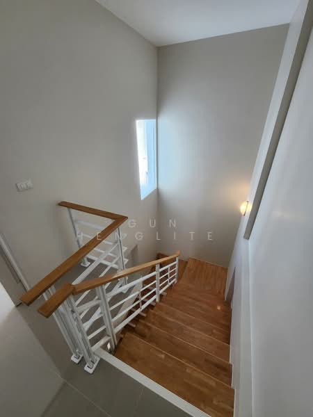 Baan Klang Muang S-Sense Rama 9-Ladprao, Bangkok, Soi Ladprao 84, Ladprao Road, Wang Thonglang, Wang Thonglang, Bangkok, 3 Bedrooms, 204 sqm, Townhouse For Rent, by Gun Henglite , 500195848 - DDproperty.com