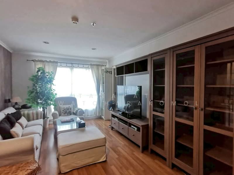 Lumpini Place Rama 4-Kluaynamthai, Bangkok, 4004 Rama 4 Road, Phra Kanong, Khlong Toei, Bangkok, 2 Bedrooms, 56 sqm, Condo For Rent, by Tanapat Jitwatcharakomol, 500195863 - DDproperty.com