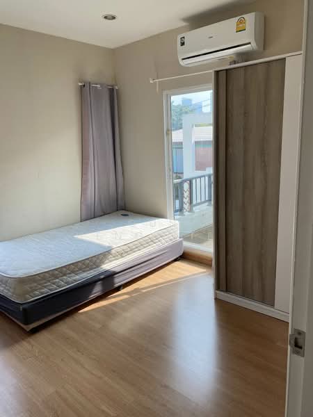 Passorn Prestiege Luxe Pattanakarn, Bangkok, Phatthanakan Road, Suan Luang, Suan Luang, Bangkok, 3 Bedrooms, 150 sqm, Single Detached House For Sale, by Gun Henglite , 500195864 - DDproperty.com