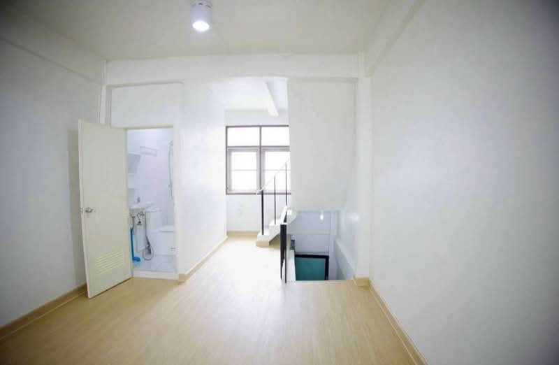 ทำเล BTS เซนต์หลุยส์ สาทร 11 ให้เช่าอาคารพาณิชย์ 3 ชั้น มุม ตึกสวย รีโนเวทใหม่ พร้อมอยู่, กรุงเทพ, สาทร, ยานนาวา, สาทร, กรุงเทพ, 180 ตร.ม., ตึกแถว-อาคารพาณิชย์ ให้เช่า, โดย บุษบา รัตนวงษ์ชัย, 500195878 - DDproperty.com