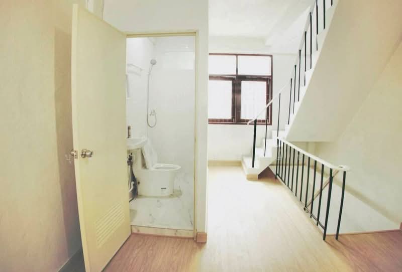 ทำเล BTS เซนต์หลุยส์ สาทร 11 ให้เช่าอาคารพาณิชย์ 3 ชั้น มุม ตึกสวย รีโนเวทใหม่ พร้อมอยู่, กรุงเทพ, สาทร, ยานนาวา, สาทร, กรุงเทพ, 180 ตร.ม., ตึกแถว-อาคารพาณิชย์ ให้เช่า, โดย บุษบา รัตนวงษ์ชัย, 500195878 - DDproperty.com