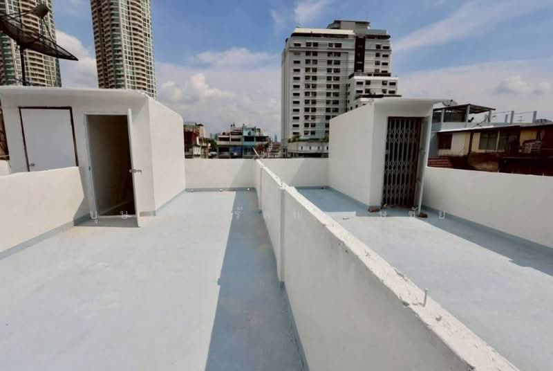 ทำเล BTS เซนต์หลุยส์ สาทร 11 ให้เช่าอาคารพาณิชย์ 3 ชั้น มุม ตึกสวย รีโนเวทใหม่ พร้อมอยู่, กรุงเทพ, สาทร, ยานนาวา, สาทร, กรุงเทพ, 180 ตร.ม., ตึกแถว-อาคารพาณิชย์ ให้เช่า, โดย บุษบา รัตนวงษ์ชัย, 500195878 - DDproperty.com