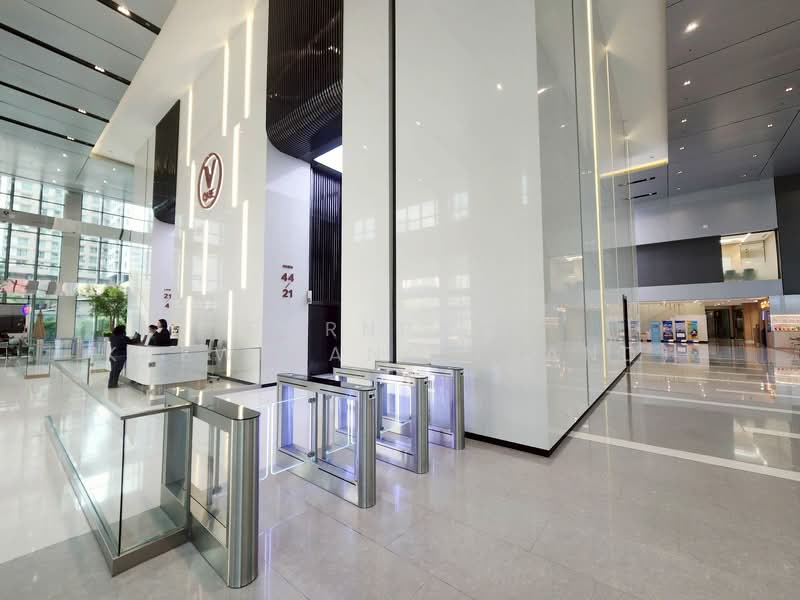 Office for Rent 138 sq.m. in Ratchada Area & near MRT Rama 9, Bangkok, Huai Khwang, Huai Khwang, Bangkok, , 138 sqm, Office Space For Rent, by Pornpann Kaewplang (Sand), 500195889 - DDproperty.com