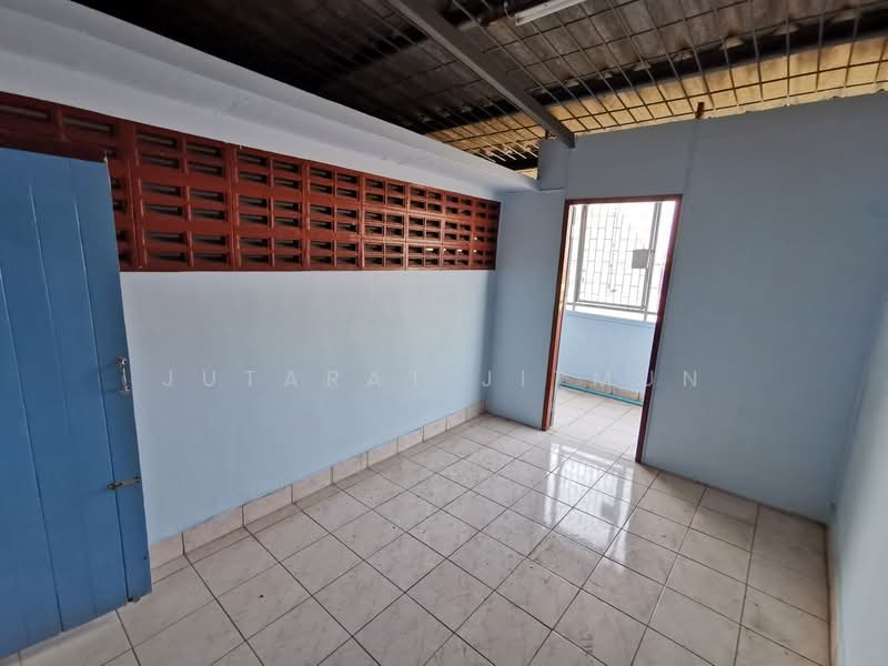 อาคารพาณิชย์ ซอยจรัญสนิทวงศ์ 37, Bangkok, Bang Khun Sri, Bangkok Noi, Bangkok, , 400 sqm, Shophouse For Sale, by Jutarat Jitmun, 500195898 - DDproperty.com