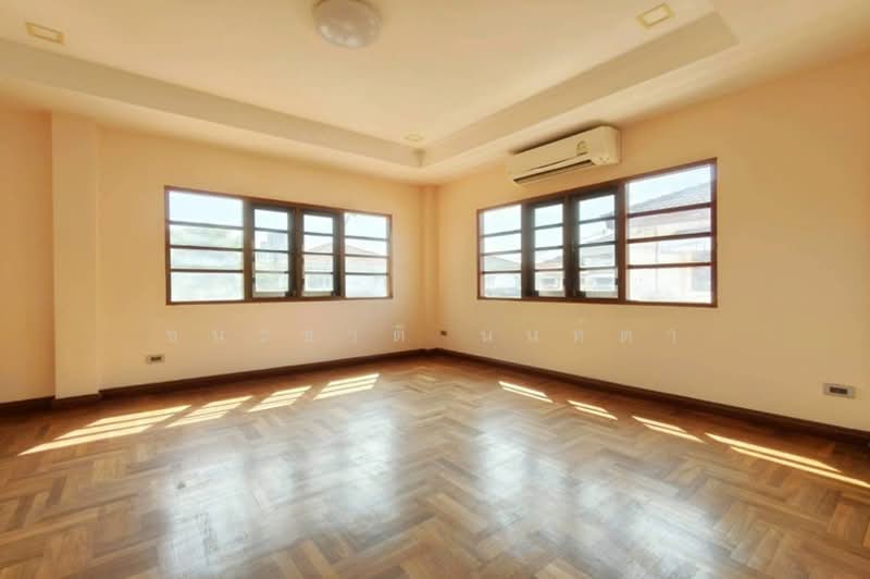 หมู่บ้านตะวันนา พหลโยธิน 41 (TAWANA), Bangkok, Lat Yao, Chatuchak, Bangkok, 5 Bedrooms, 246 sqm, Single Detached House For Sale, by ชนะชาติ นนท์ตา, 500195904 - DDproperty.com