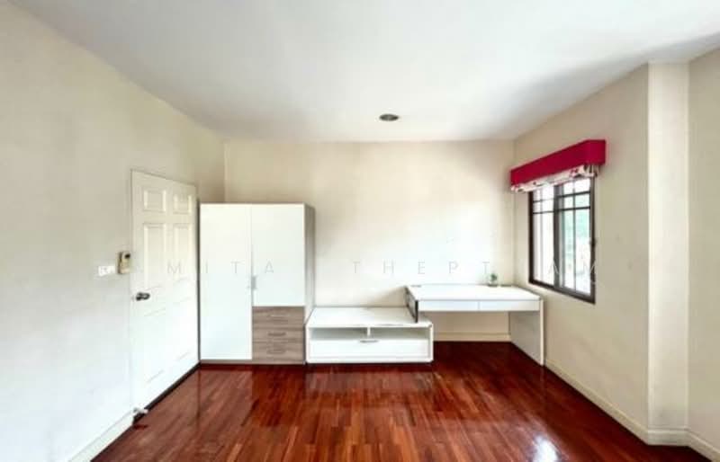 3-BR House, Bangkok, Khan Na Yao, Khan Na Yao, Bangkok, 3 Bedrooms, 180 sqm, Single Detached House For Rent, by Ramita  Theptham, 500195905 - DDproperty.com