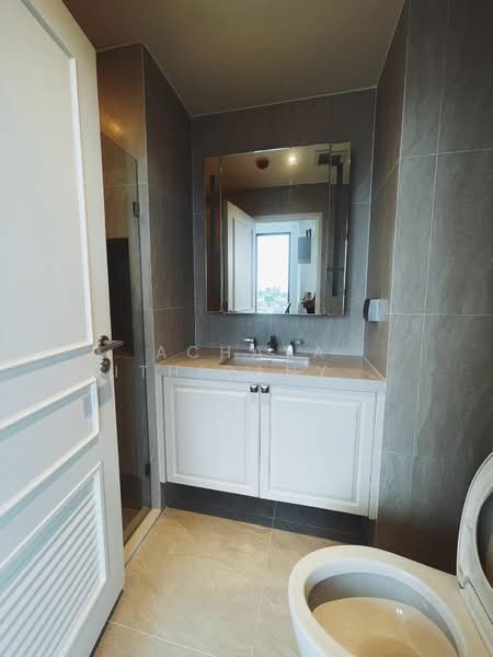 Altitude Symphony Charoenkrung, Bangkok, Soi Chan 44, Wat Prayakrai, Bang Kho Laem, Bangkok, 1 Bedroom, 30 sqm, Condo For Rent, by Achaya Nithipanyawong, 500195923 - DDproperty.com