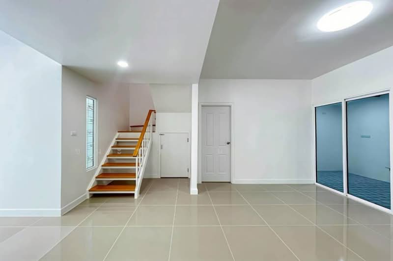 The Colors Rangsit-Klong 4, Pathum Thani, Susawat Road, Lat Sawai, Lam Luk Ka, Pathum Thani, 3 Bedrooms, 110 sqm, Townhouse For Sale, by ชนะชาติ นนท์ตา, 500195928 - DDproperty.com