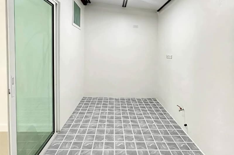 The Colors Rangsit-Klong 4 : เดอะ คัลเลอร์ส รังสิต-คลอง 4, ปทุมธานี, ถนนสุสวาส, ลาดสวาย, ลำลูกกา, ปทุมธานี, 110 ตร.ม., ทาวน์เฮ้าส์ ขาย, โดย ชนะชาติ นนท์ตา, 500195928 - DDproperty.com