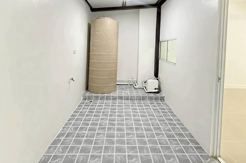 The Colors Rangsit-Klong 4 : เดอะ คัลเลอร์ส รังสิต-คลอง 4, ปทุมธานี, ถนนสุสวาส, ลาดสวาย, ลำลูกกา, ปทุมธานี, 110 ตร.ม., ทาวน์เฮ้าส์ ขาย, โดย ชนะชาติ นนท์ตา, 500195928 - DDproperty.com