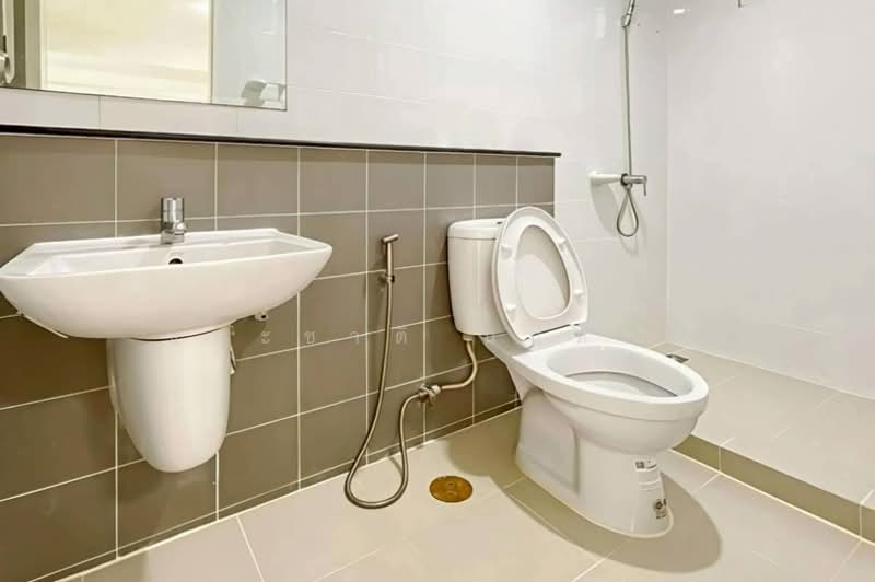 The Colors Rangsit-Klong 4, Pathum Thani, Susawat Road, Lat Sawai, Lam Luk Ka, Pathum Thani, 3 Bedrooms, 110 sqm, Townhouse For Sale, by ชนะชาติ นนท์ตา, 500195928 - DDproperty.com