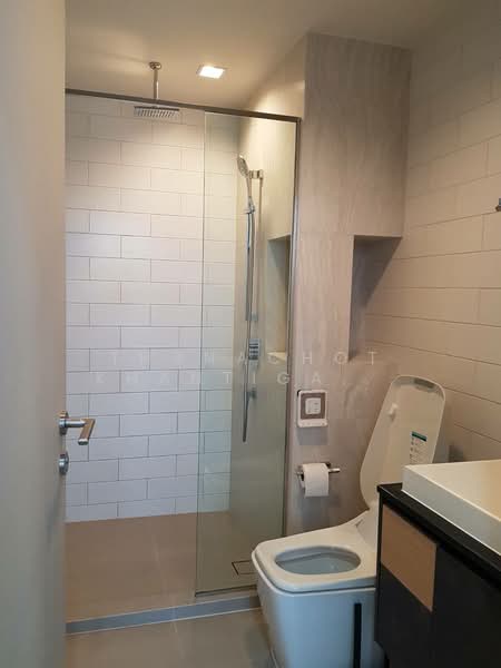 The Line Jatujak-Mochit, Bangkok, Phaholyothin Road, Jom Phon, Chatuchak, Bangkok, 1 Bedroom, 27 sqm, Condo For Sale, by Thanachot Khantigamongun, 500195933 - DDproperty.com