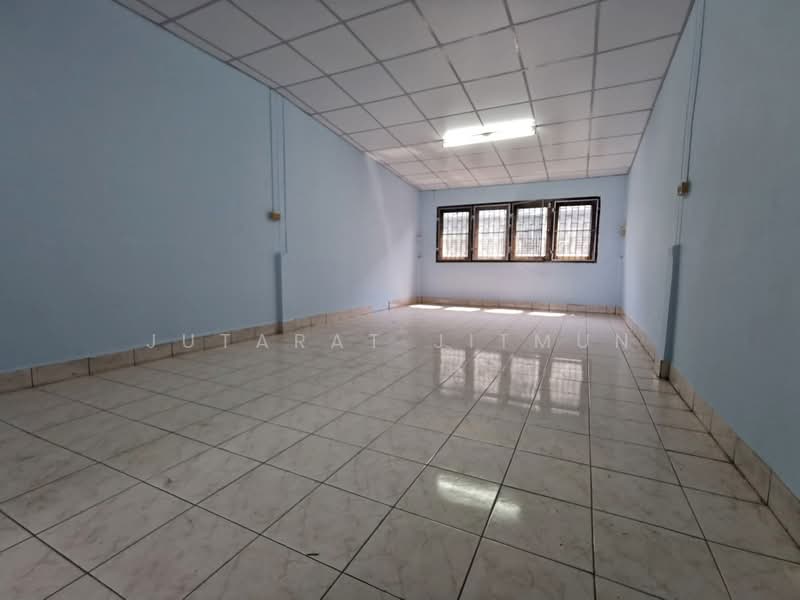 อาคารพาณิชย์ ซอยจรัญสนิทวงศ์ 37, Bangkok, Bang Khun Sri, Bangkok Noi, Bangkok, , 400 sqm, Shophouse For Rent, by Jutarat Jitmun, 500195934 - DDproperty.com