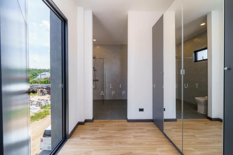 Modern Pool Villa Near Mabprachan, Chon Buri (Pattaya), Nong Pru, Bang Lamung (Pattaya), Chon Buri (Pattaya), 4 Bedrooms, 208 sqm, Villa For Sale, by Sathida Limphasut (App), 500195952 - DDproperty.com