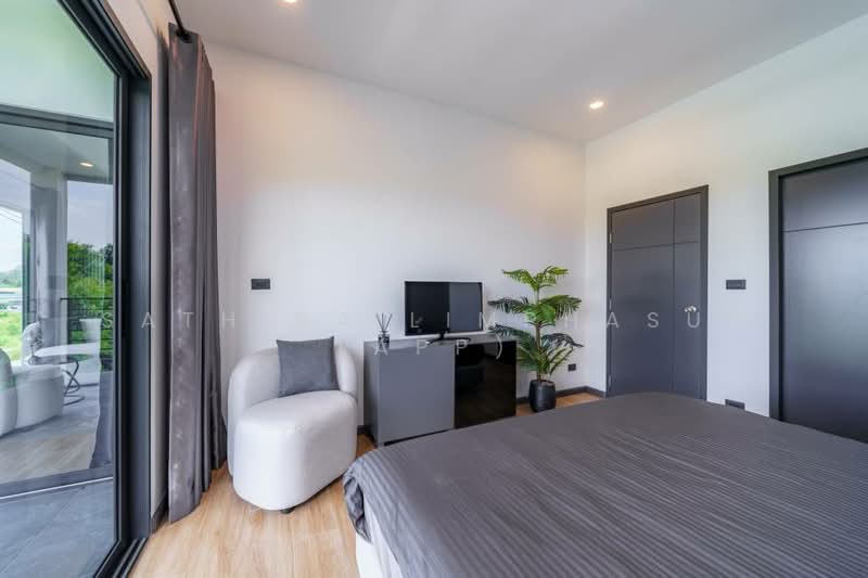 Modern Pool Villa Near Mabprachan, Chon Buri (Pattaya), Nong Pru, Bang Lamung (Pattaya), Chon Buri (Pattaya), 4 Bedrooms, 208 sqm, Villa For Sale, by Sathida Limphasut (App), 500195952 - DDproperty.com