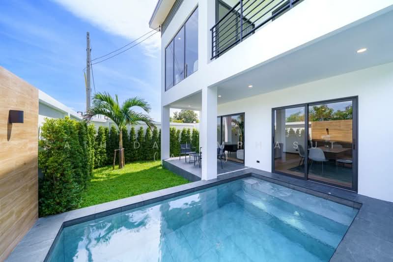 Modern Pool Villa Near Mabprachan, Chon Buri (Pattaya), Nong Pru, Bang Lamung (Pattaya), Chon Buri (Pattaya), 4 Bedrooms, 208 sqm, Villa For Sale, by Sathida Limphasut (App), 500195952 - DDproperty.com