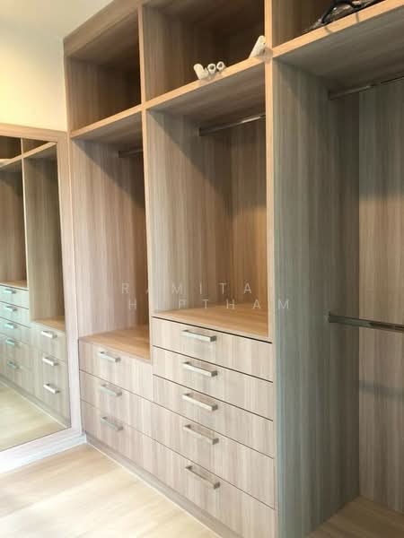 Life Asoke, Bangkok, Asoke-Dindang Road, Bang Kapi, Huai Khwang, Bangkok, 1 Bedroom, 35 sqm, Condo For Rent, by Ramita  Theptham, 500195956 - DDproperty.com