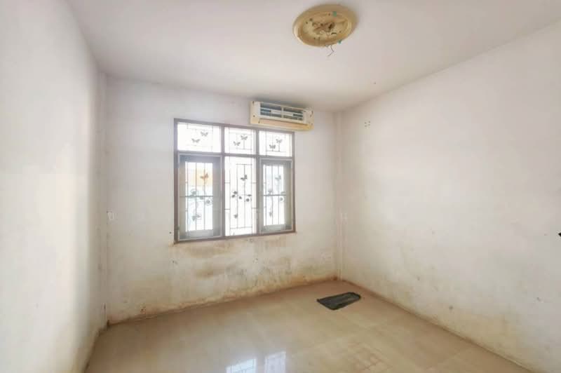 Baan Mantakarn Rangsit-Lumlukka Klong 4, Pathum Thani, Sawai Pracharat Road, Lat Sawai, Lam Luk Ka, Pathum Thani, 3 Bedrooms, 110 sqm, Townhouse For Sale, by ชนะชาติ นนท์ตา, 500195959 - DDproperty.com