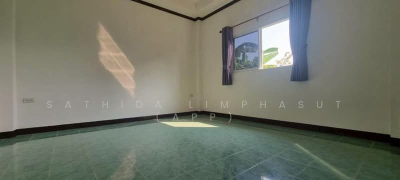 Spacious Land with House for Sale Nong Yai Soi Pattaya, Chon Buri (Pattaya), Na Kloe, Bang Lamung (Pattaya), Chon Buri (Pattaya), 3 Bedrooms, 90 sqm, Single Detached House For Sale, by Sathida Limphasut (App), 500195971 - DDproperty.com