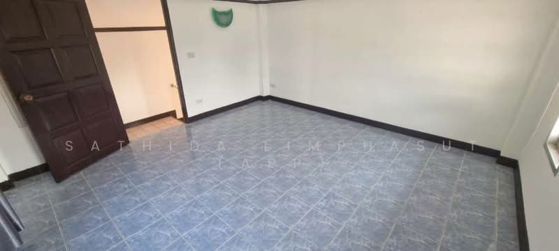 Spacious Land with House for Sale Nong Yai Soi Pattaya, Chon Buri (Pattaya), Na Kloe, Bang Lamung (Pattaya), Chon Buri (Pattaya), 3 Bedrooms, 90 sqm, Single Detached House For Sale, by Sathida Limphasut (App), 500195971 - DDproperty.com