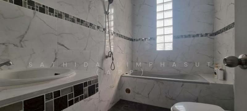 Spacious Land with House for Sale Nong Yai Soi Pattaya, Chon Buri (Pattaya), Na Kloe, Bang Lamung (Pattaya), Chon Buri (Pattaya), 3 Bedrooms, 90 sqm, Single Detached House For Sale, by Sathida Limphasut (App), 500195971 - DDproperty.com