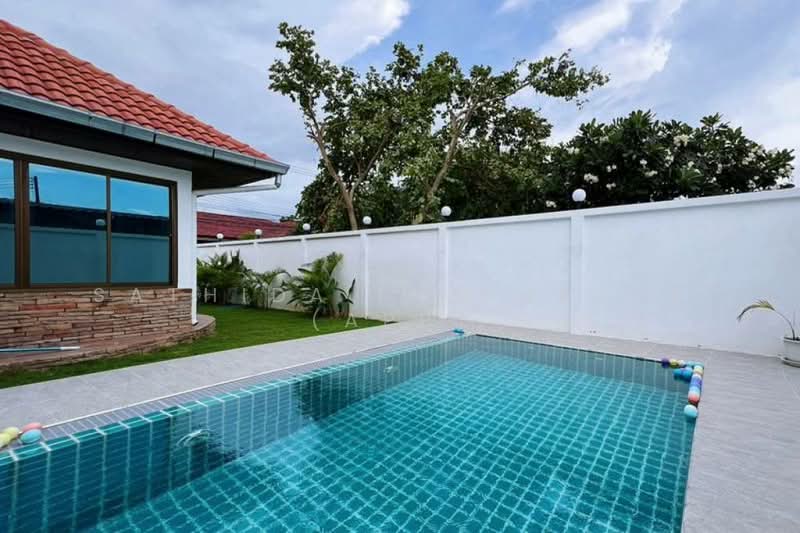 Royal View Village, Chon Buri (Pattaya), Soi Royal View Village, Nong Pru, Bang Lamung (Pattaya), Chon Buri (Pattaya), 4 Bedrooms, 220 sqm, Single Detached House For Sale, by Sathida Limphasut (App), 500196020 - DDproperty.com