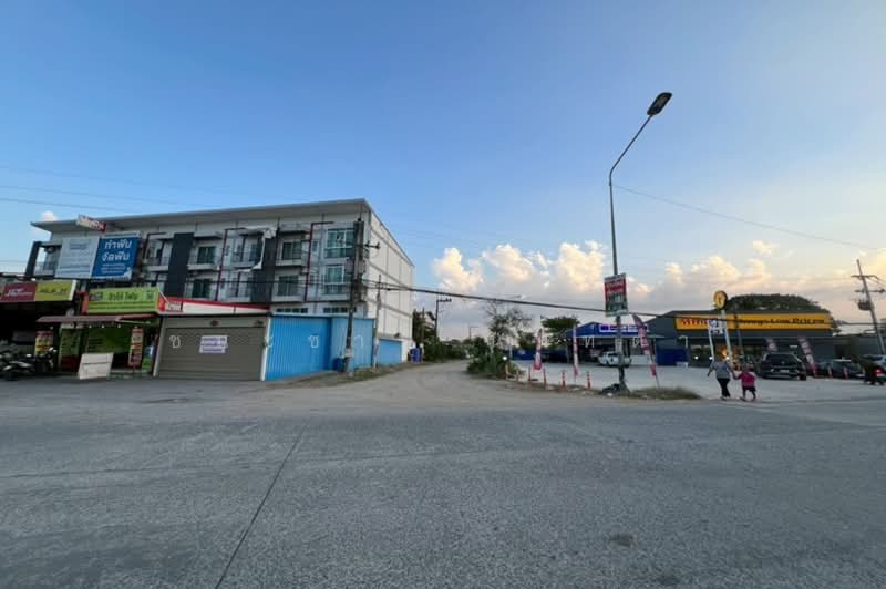 ที่ดินเปล่า เนื้อที่ 200 ตร.ว. ซอยตรงข้ามปั๊มคาลเท็กซ์ คลอง 11, Pathum Thani, Bung Nam Rak, Thanyaburi, Pathum Thani, , 800 sqm, Land For Sale, by ชนะชาติ นนท์ตา, 500196024 - DDproperty.com