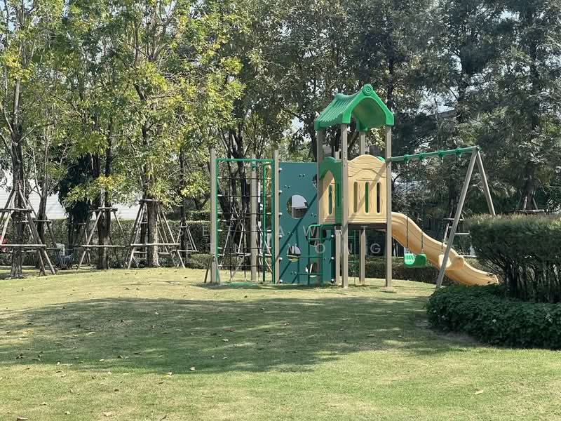 Bangkok Boulevard Donmueang-Chaengwattana, Bangkok, Nawong Pracha Phatthana Road, Si Khan, Don Mueang, Bangkok, 4 Bedrooms, 246 sqm, Single Detached House For Sale, by Settawut Leenavong, 500196041 - DDproperty.com