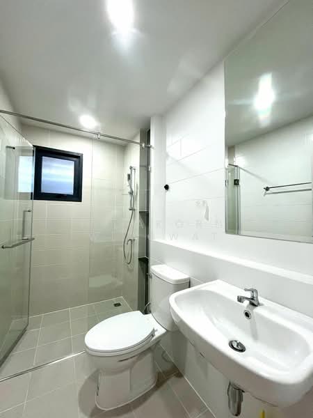 Centro Bangna-Kingkaew, Samut Prakan, Rachathewa, Bang Plee, Samut Prakan, 4 Bedrooms, 190 sqm, Single Detached House For Rent, by Nisakorn Wingwat, 500196048 - DDproperty.com