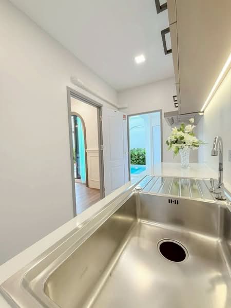 ห้วยใหญ่, ชลบุรี, ถนนห้วยใหญ่, ห้วยใหญ่, บางละมุง, ชลบุรี, 180 ตร.ม., วิลล่า ขาย, โดย Sujiphat Sreewongpan, 500196073 - DDproperty.com