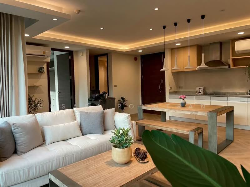 Ficus Lane, Bangkok, Soi Sukhumvit 44/1, Phra Kanong, Khlong Toei, Bangkok, 1 Bedroom, 74 sqm, Condo For Rent, by Nusara Rongtran, 500196103 - DDproperty.com