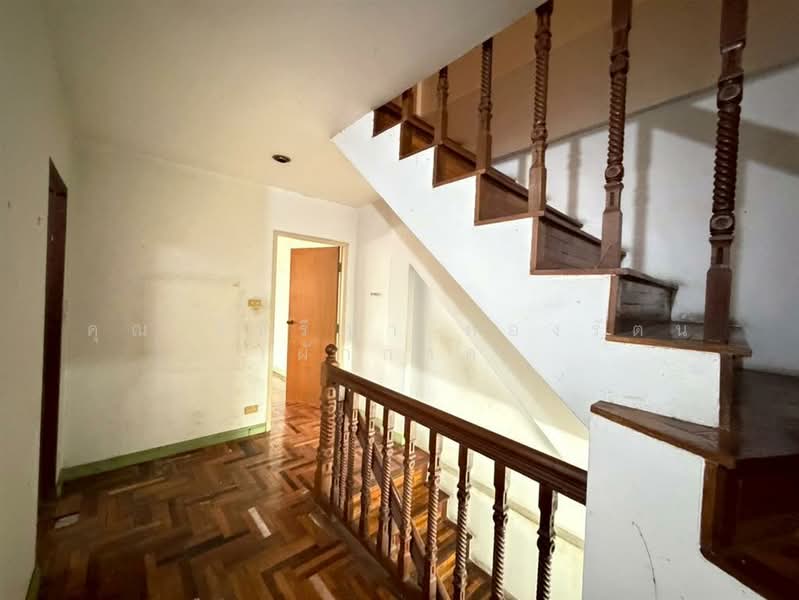 ทาวน์เฮ้าส์ 3 ชั้น 17.8 ตร.ว. ทาวน์เฮ้าส์ ซอยประชาอุทิศ14 ถนนสุขสวัสดิ์, Bangkok, Rat Burana, Rat Burana, Bangkok, 3 Bedrooms, 120 sqm, Townhouse For Sale, by คุณ วัชรีญา กองรัตน์ (ผักกาด), 500196108 - DDproperty.com