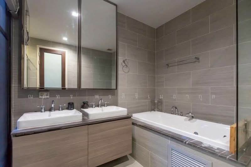 Artale Ekkamai-Ramintra, Bangkok, Soi Sukontasawat 19, Sukontasawat Road, Lat Phrao, Lat Phrao, Bangkok, 4 Bedrooms, 390 sqm, Single Detached House For Rent, by ณภัทร พรสิริเมธากุล, 500196151 - DDproperty.com