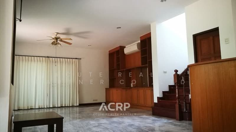 For Rent - 39 exclusive, Bangkok