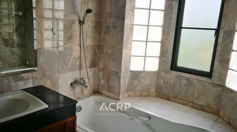 For Rent - 39 exclusive, Bangkok