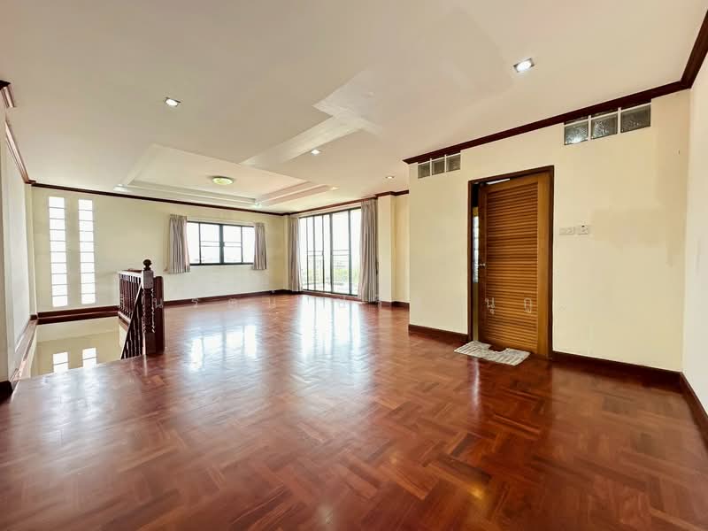 อาคารพาณิชย์ ถนนสวนผัก, Bangkok, Taling Chan, Taling Chan, Bangkok, , 495 sqm, Shophouse For Sale, by สินรัตน์ ปรีชานุกูล, 500196171 - DDproperty.com