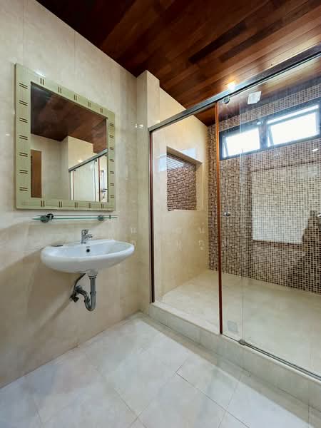 ขาย - อาคารพาณิชย์ ถนนสวนผัก, กรุงเทพ