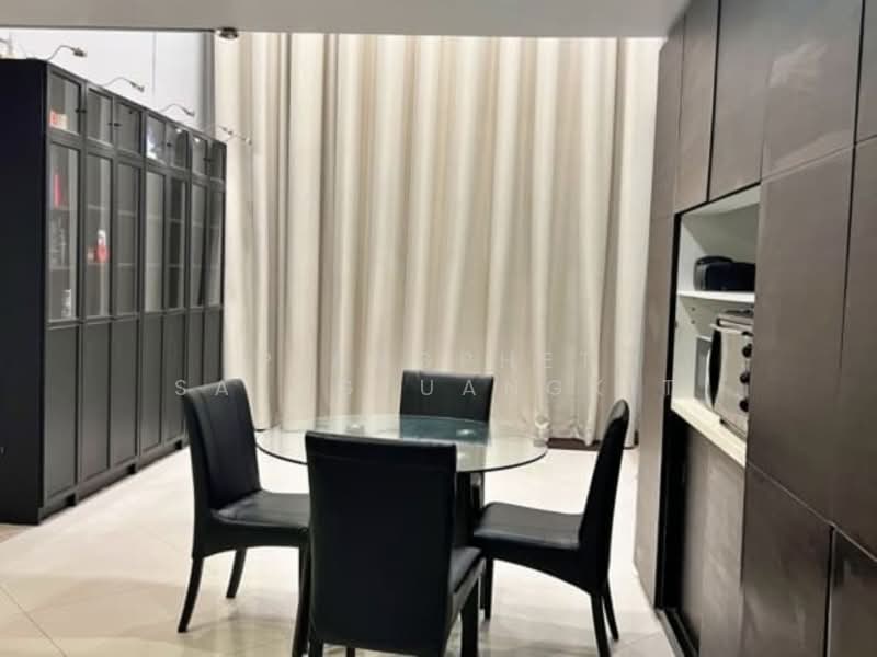 The Empire Place, Bangkok, 88 Narathiwatratchanakharin Road, Thung Maha Mek, Sathon, Bangkok, 2 Bedrooms, 101 sqm, Condo For Rent, by Piangphet Saengtuangkit, 500196174 - DDproperty.com