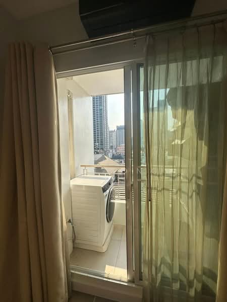 Ivy Sathorn 10, Bangkok, 88 Soi Sathorn 12, Sathorn Road, Silom, Bang Rak, Bangkok, 1 Bedroom, 36 sqm, Condo For Rent, by Savita Pothong, 500196213 - DDproperty.com