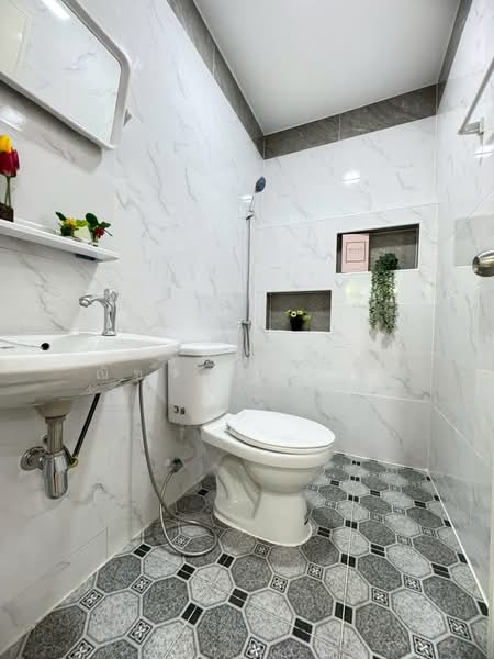 K.C. Ramintra 8, Bangkok, Hathairat Road, Sam Wa Tawan Tok, Khlong Sam Wa, Bangkok, 3 Bedrooms, 90 sqm, Townhouse For Sale, by ณัฐฌาพัชร์ ณิชากรอัมพร, 500196222 - DDproperty.com