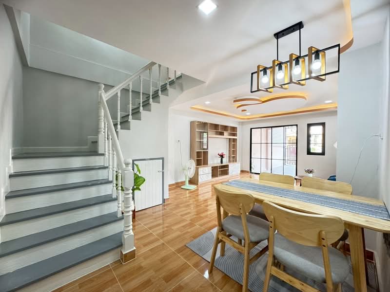 K.C. Ramintra 8, Bangkok, Hathairat Road, Sam Wa Tawan Tok, Khlong Sam Wa, Bangkok, 3 Bedrooms, 90 sqm, Townhouse For Sale, by ณัฐฌาพัชร์ ณิชากรอัมพร, 500196222 - DDproperty.com