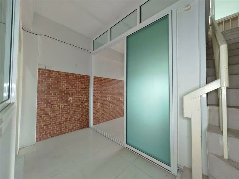 อาคารพาณิชย์ 3.5 ชั้น 16 ตร.ว. หมู่บ้านบุษรา เพชรเกษม81, Bangkok, ถนนเพชรเกษม, Nong Kang Plu, Nong Khaem, Bangkok, , 190 sqm, Shophouse For Sale, by คุณ กันตภณ จักกาวิรักษ์ (บอย), 500196235 - DDproperty.com