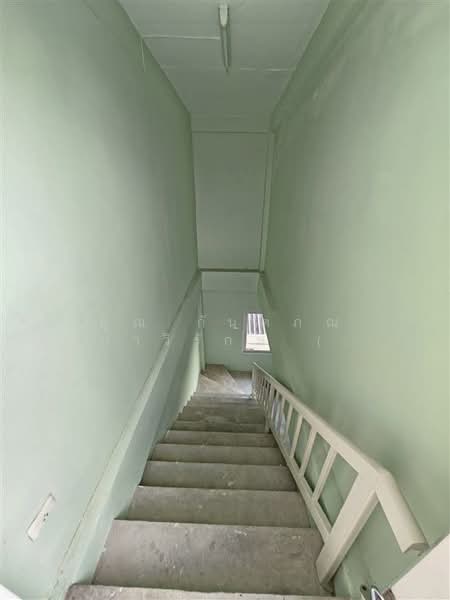 ขาย - อาคารพาณิชย์ 3.5 ชั้น 16 ตร.ว. หมู่บ้านบุษรา เพชรเกษม81, กรุงเทพ