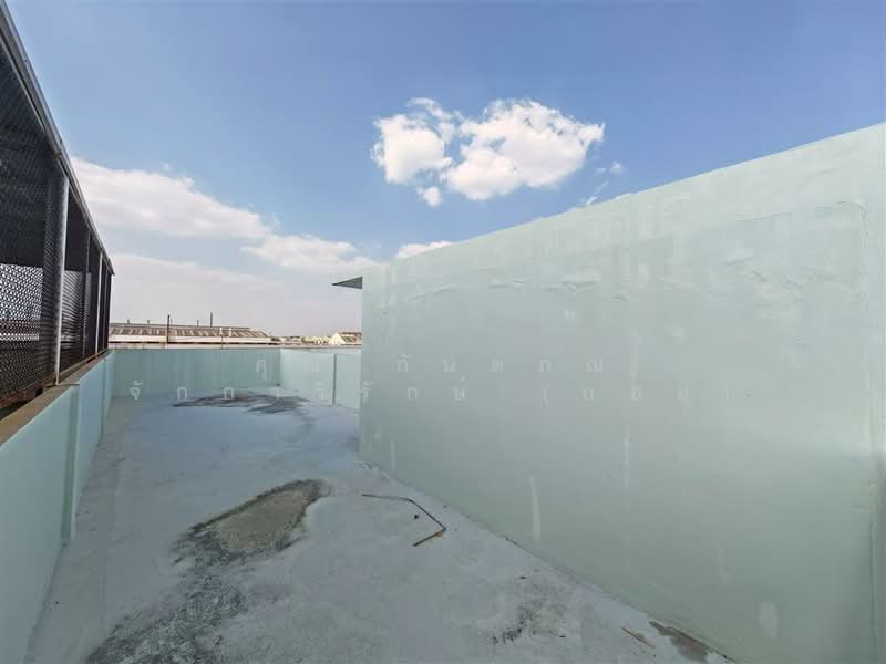 ขาย - อาคารพาณิชย์ 3.5 ชั้น 16 ตร.ว. หมู่บ้านบุษรา เพชรเกษม81, กรุงเทพ