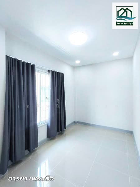 Ratchaphruek Suvarnabhumi-Ladkrabang Village, Bangkok, 397/183 Thanon Chalong Krung, Lam Pla Tiew, Lat Krabang, Bangkok, 4 Bedrooms, 91 sqm, Townhouse For Sale, by วิสุทธินี เฉลิมสินสุวรรณ, 500196252 - DDproperty.com