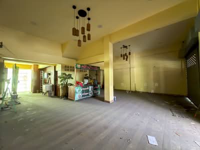 ขาย - อาคารพาณิชย์ 3.5 ชั้น ซอย ไทรม้า 11 นนทบุรี, นนทบุรี