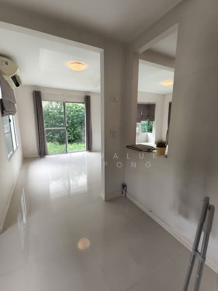 Siwalee Bangna Km.13 : สีวลี บางนา กม.13, สมุทรปราการ, 495 ซอย สุขาภิบาล 6, บางพลีใหญ่, บางพลี, สมุทรปราการ, 140 ตร.ม., บ้านเดี่ยว ขาย, โดย Saowaluk Anupong, 500196270 - DDproperty.com