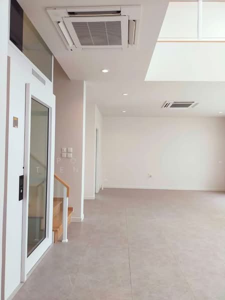 Baan 365 Sukhumvit 77 : บ้าน 365 สุขุมวิท 77, กรุงเทพ, Soi On Nut 46, สวนหลวง, สวนหลวง, กรุงเทพ, 493 ตร.ม., บ้านเดี่ยว ขาย, โดย Poomphat Tienthongsakul, 500196276 - DDproperty.com